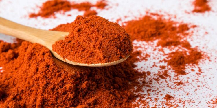 Conheça os diferentes tipos de páprica e saiba como usá-los como um chef de cozinha