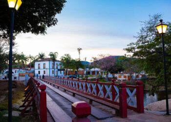 3 cidades brasileiras baratas para viajar em 2026 que parecem saídas de um filme