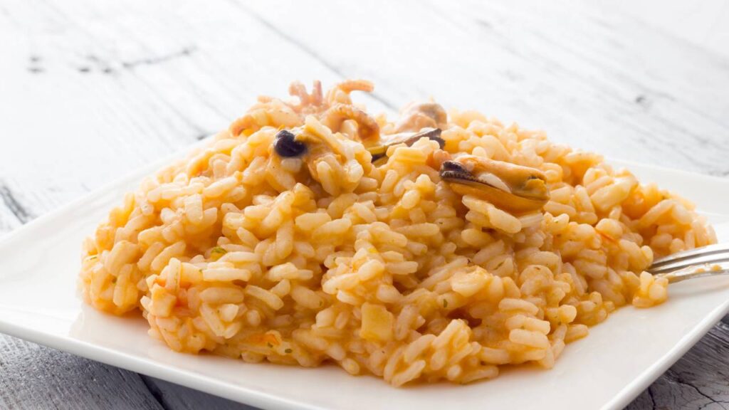 Prepare um risoto digno de MasterChef e tenha um jantar inesquecível