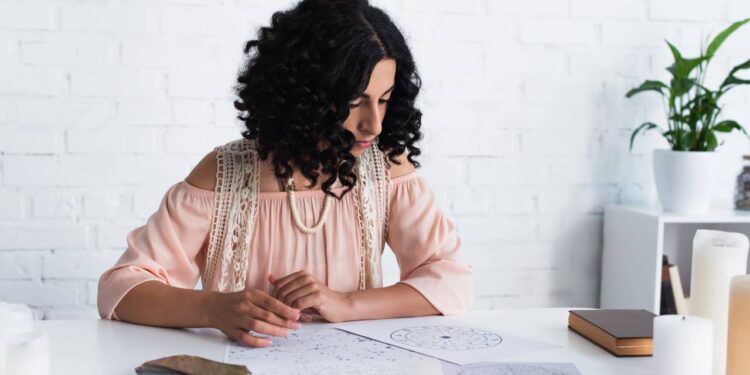 Como os elementos dos signos influenciam a atração de dinheiro após os 40 anos