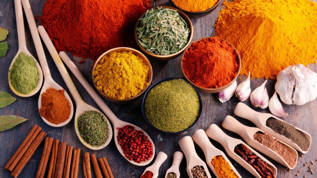 A melhor mistura de ervas e especiarias para um tempero que eleva o sabor de qualquer prato