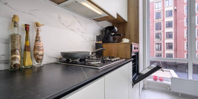 Ideias de como renovar o balcão e dar nova vida à sua cozinha