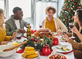 Como evitar exageros na ceia de Natal, segundo nutricionista