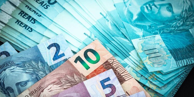 Projeto de lei propõe o pagamento de salário mínimo a filhos de vítimas de feminicídio