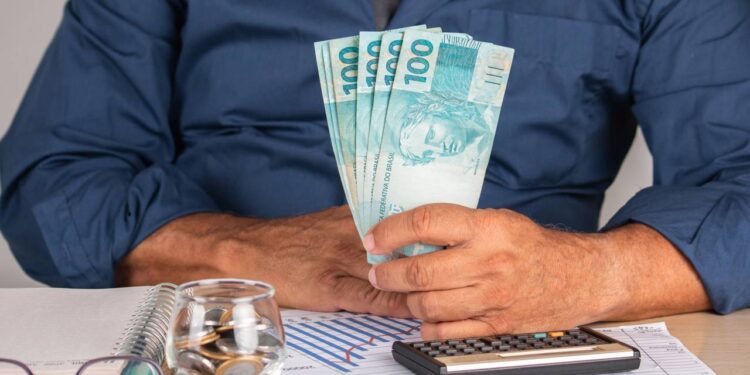 Governo anuncia os 15 ganhadores do sorteio do programa CPF na nota