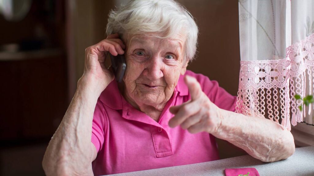 Comissão de Justiça aprova Projeto de Lei que protege idosos contra golpes digitais