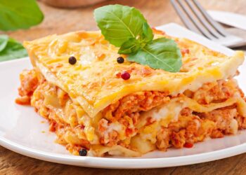 Para quem chega tarde em casa, a lasanha rápida garante jantar em 30 minutos