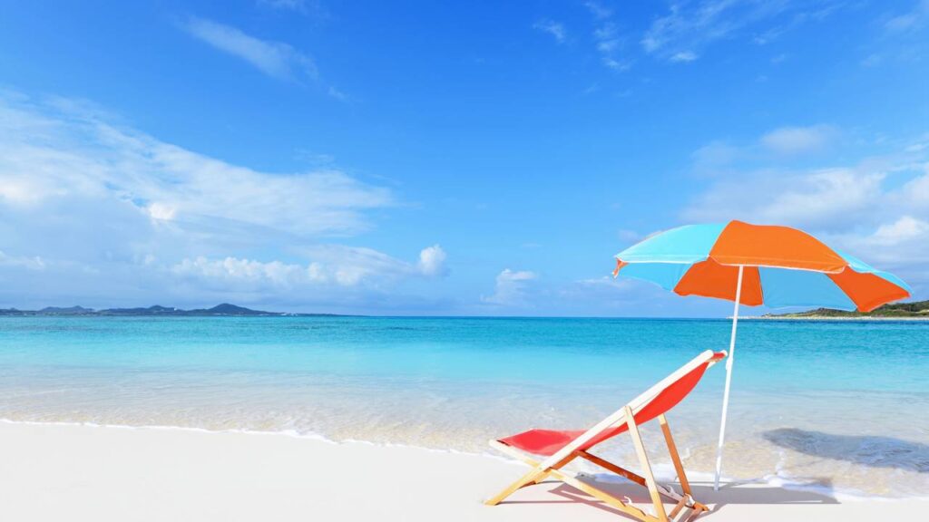 Como fazer a limpeza de utensílios de praia com vinagre e bicarbonato