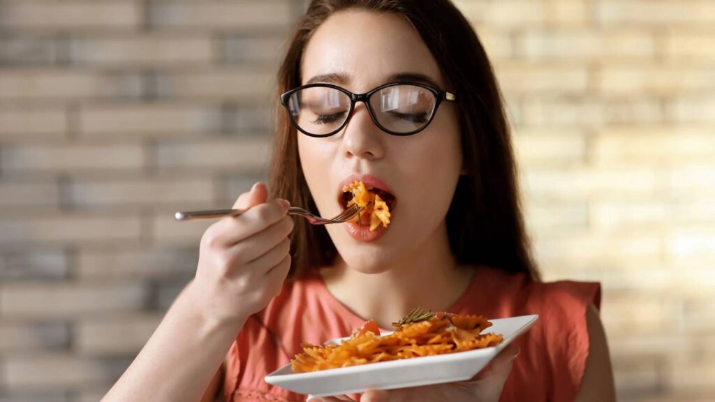 Saiba por que não sentimos gosto quando tapamos o nariz