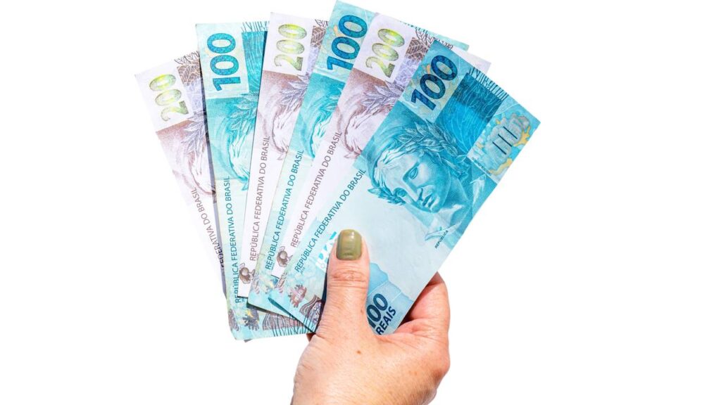 Moradoras do interior ganham R$ 1 mil no primeiro sorteio da cidade