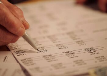 Colocar o CPF na nota traz benefícios e ainda ajuda a sociedade a crescer