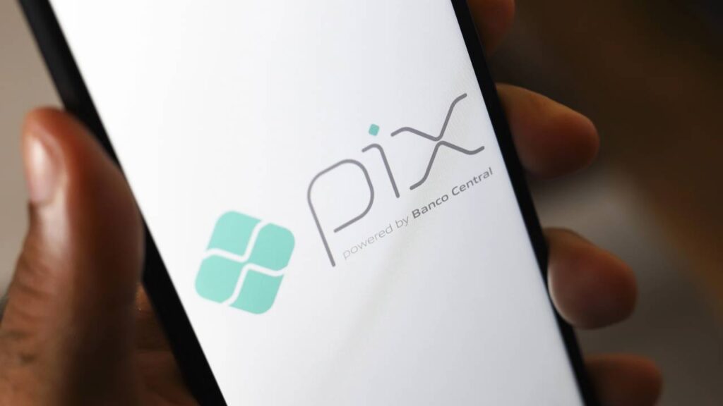 Golpes com Pix explodem em 2025 e mostram como o crime digital evoluiu