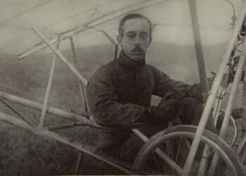 Cidade mineira que homenageia o pai da aviação tem fazenda onde foi berço dos primeiros vôos