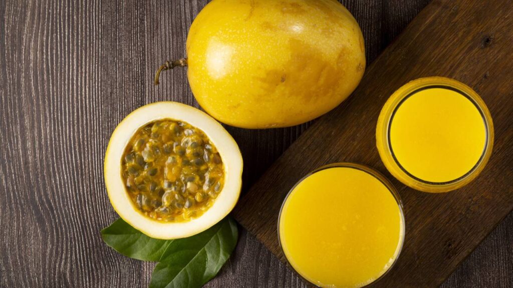 Prepare um suco de maracujá cremoso em minutos com essa técnica simples