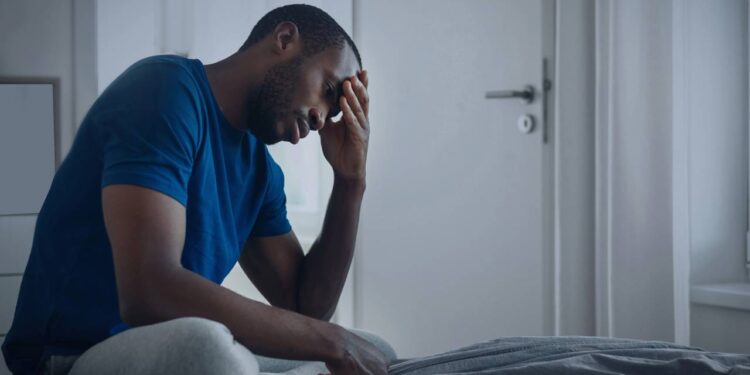 A psicologia explica por que pessoas que revisitam o passado constantemente podem estar presas à ruminação mental