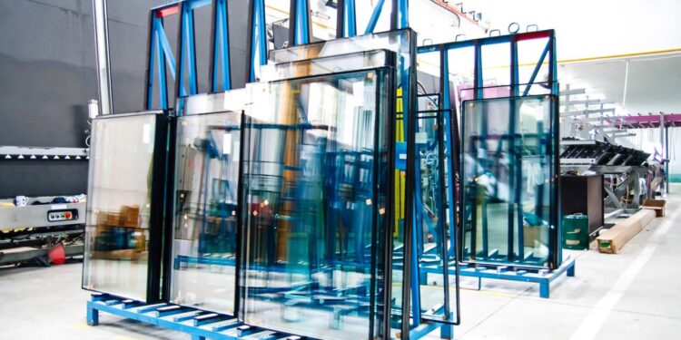 Por que o vidro é considerado a melhor invenção já feita pela humanidade