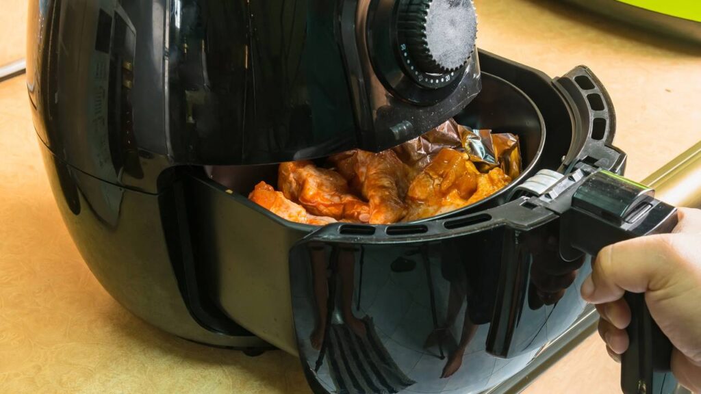 Dicas para aproveitar ainda mais o uso da Air Fryer em casa