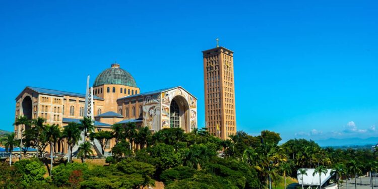 Quem passa por essa cidade percebe que a viagem vai muito além do turismo