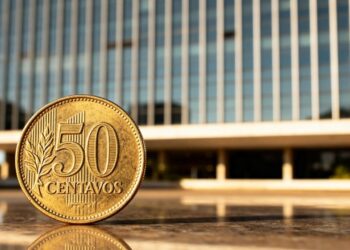 Banco Central emite comunicado para quem tem moedas de 50 centavos em casa