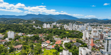 Essa cidade do Sul é o paraíso escondido para quem ama moda, natureza e vida tranquila