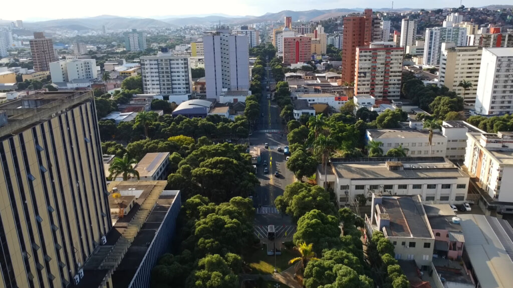 A cidade mineira que se tornou referência mundial em voo livre