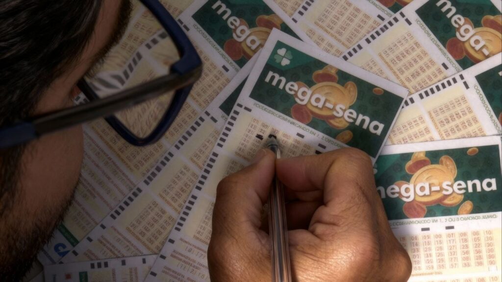 Cidade no interior de SC acerta quina e leva mais de R$ 100 mil na Mega-Sena