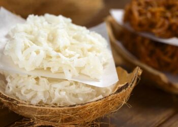 Cocada cremosa que derrete na boca e fica pronta em só 15 minutos no fogão