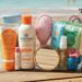 O que levar na nécessaire de praia: itens indispensáveis para proteção, conforto e cuidados completos com a pele, cabelos e olhos