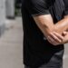 Dor no cotovelo? exercícios caseiros para aliviar as dores sem dificuldade