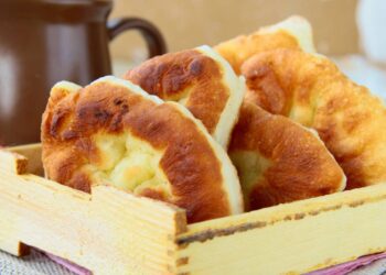 Receita de esfirra de batata saudável no micro-ondas em 15 minutos