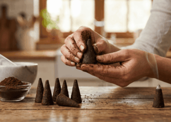 Preparo do incenso de café