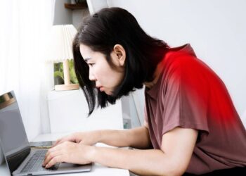 Exercícios para melhorar a postura e aliviar dores nas costas em pouco tempo