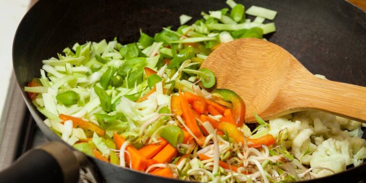 Refogado de legumes rápido e nutritivo para qualquer refeição