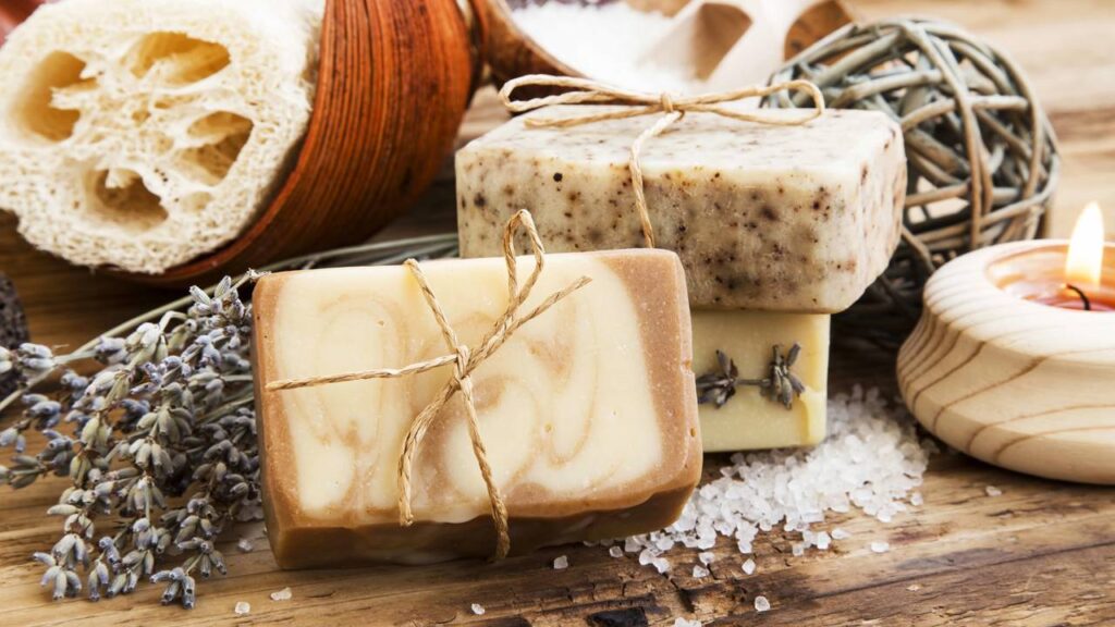 7 desodorizadores de armários totalmente naturais que mantêm as roupas com cheiro de limpeza por semanas