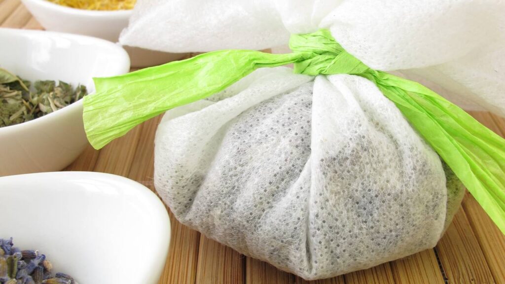 7 desodorizadores de armários totalmente naturais que mantêm as roupas com cheiro de limpeza por semanas