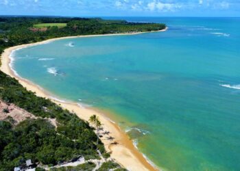 O Caribe Baiano que transformou praias calmas no maior desejo de viagem