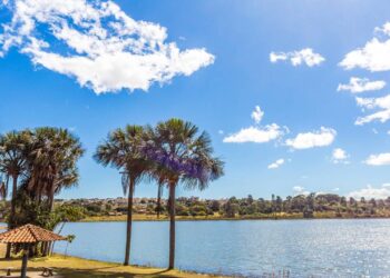 Cidade do interior de Minas Gerais impressiona com qualidade de vida e educação