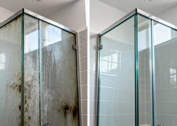 Box do banheiro volta a ficar transparente com esse truque de 3 ingredientes