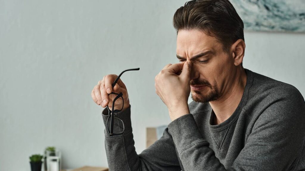 Sinais que o seu corpo está te mandando de que você precisa desacelerar