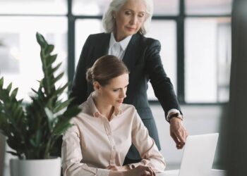 O signo mais preparado para liderar no trabalho, segundo astrólogos