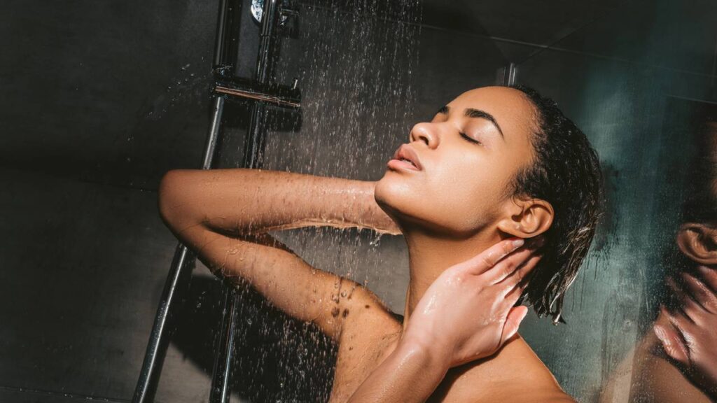 Como desentupir seu chuveiro com dicas simples