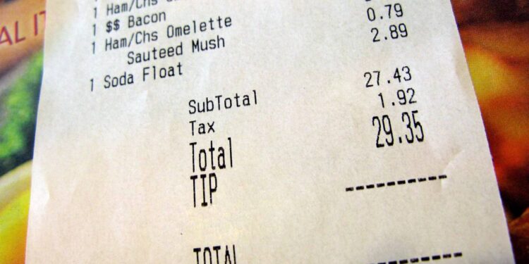 Comunicado para todos que informam o CPF ao comprar em supermercados