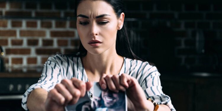 Como cada signo supera decepções amorosas