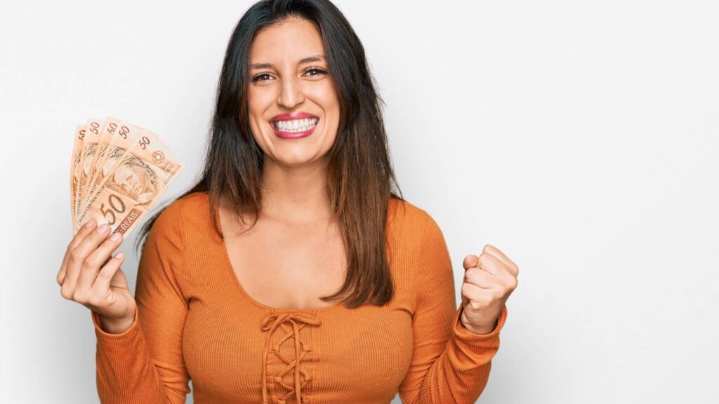 Está confirmado! Congresso aprova aumento do salário mínimo para 2026