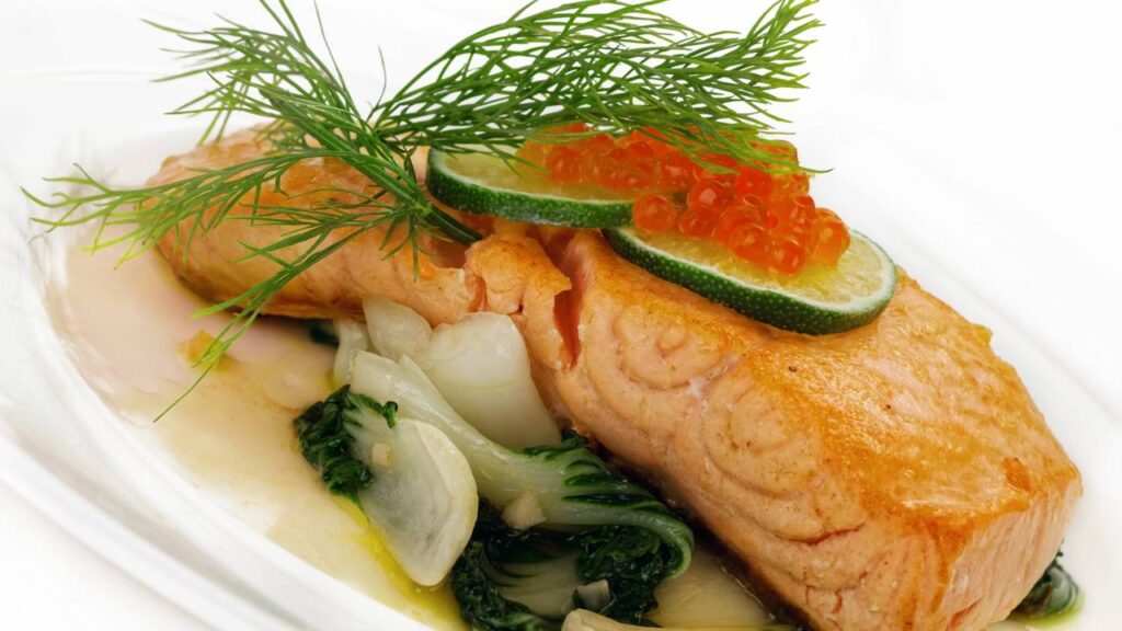 file de salmão grelhado