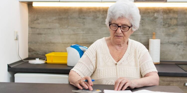 Como usar o BPC LOAS em 2025 para organizar dívidas e sair da vulnerabilidade