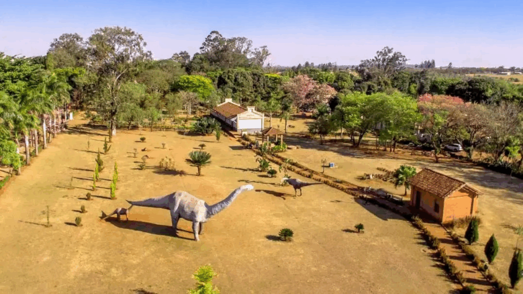  Peirópolis é um verdadeiro tesouro a céu abert