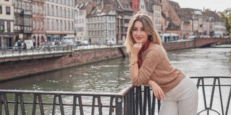 Como acessórios podem transoformar um look simples em um look sofisticado