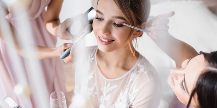 Por que a maquiagem de noiva é mais cara, segundo especialista
