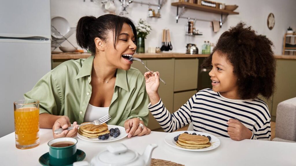 Essa receita de panquecas feita em 5 minutos está dominando a internet